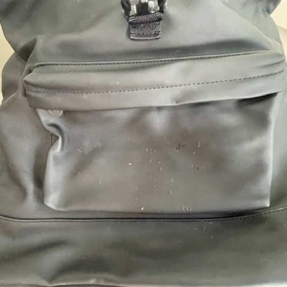 Limited Edition "HUNTER for Target" Black Backpack w/ Red Interior! A few flaws - Picture 12 of 14